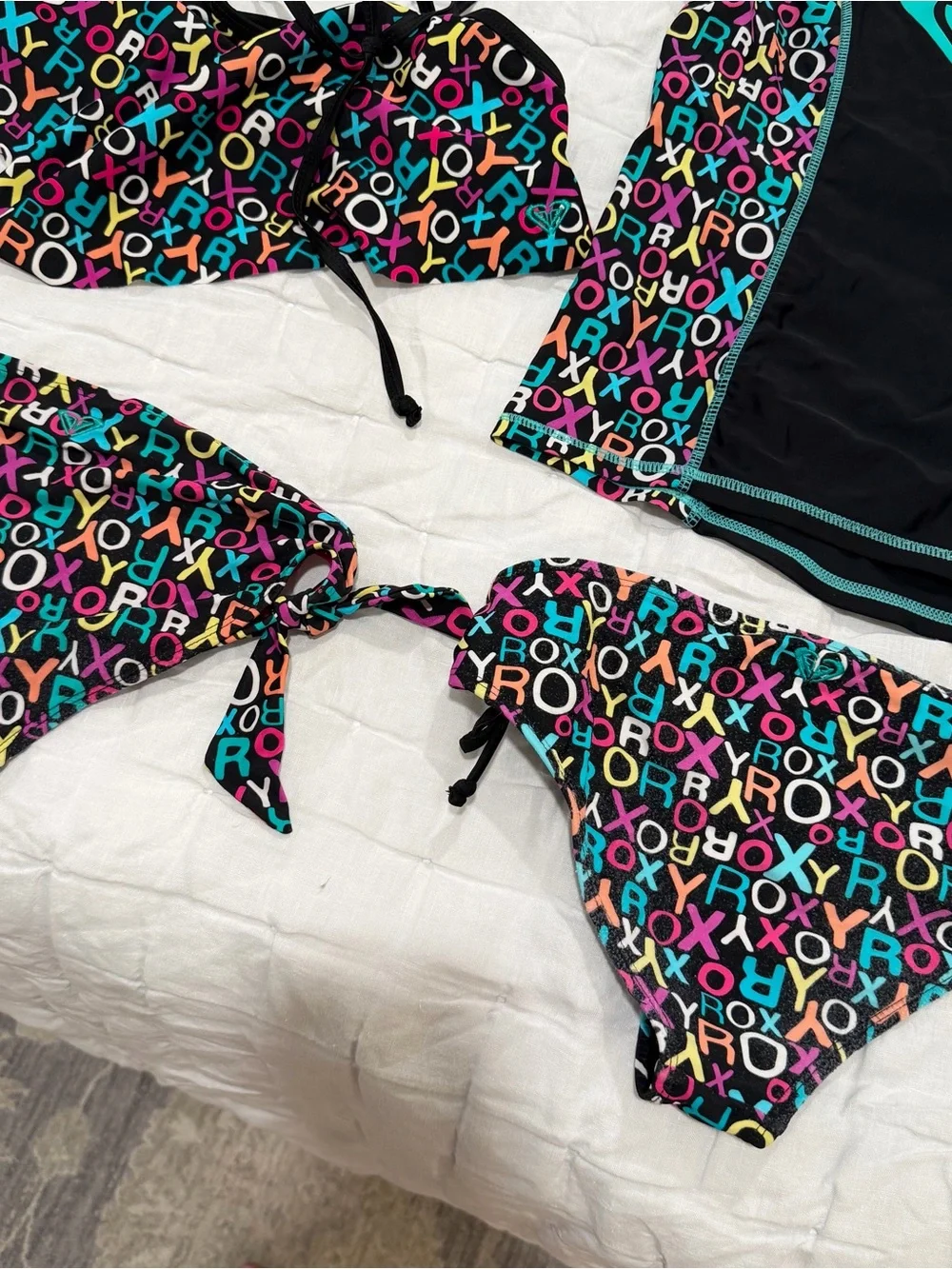 Roxy girls swimsuit set 10 rashguard bathing suit bikini 4 pieces